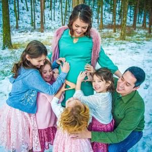 Meet your Posher, April